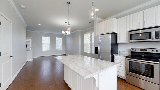 Building Photo - 314 South: 2 Bedroom, 2.5 Bath Townhome