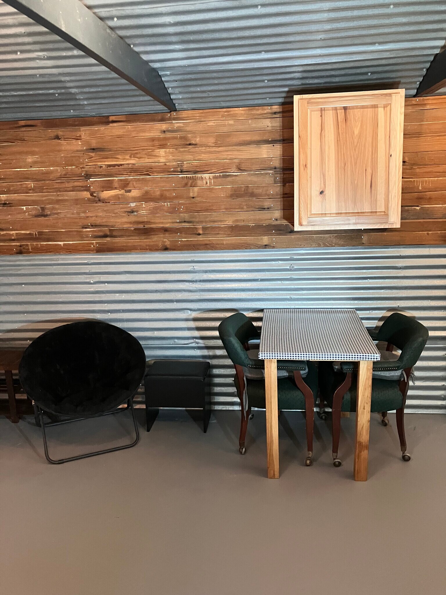 Building Photo - 602 3rd St