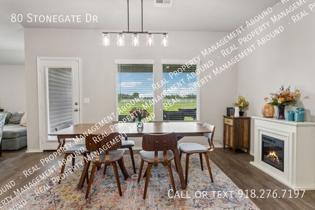 Building Photo - 80 Stonegate Dr
