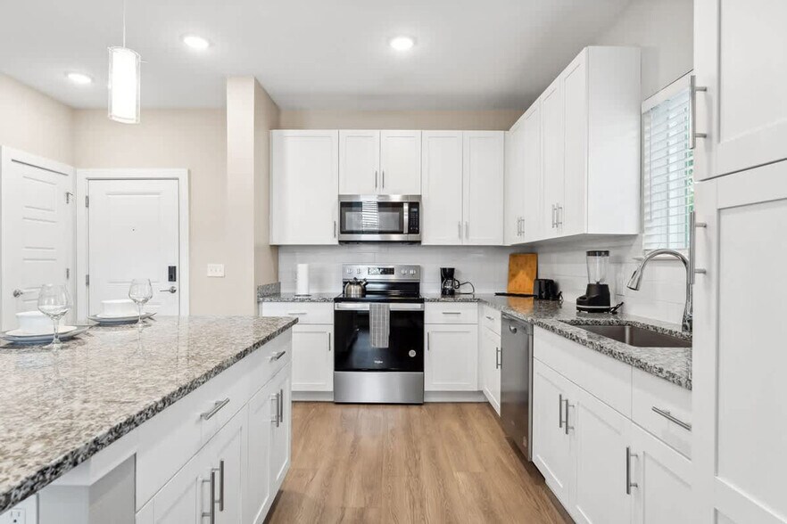 Building Photo - 12550 Windy Pointe Lp