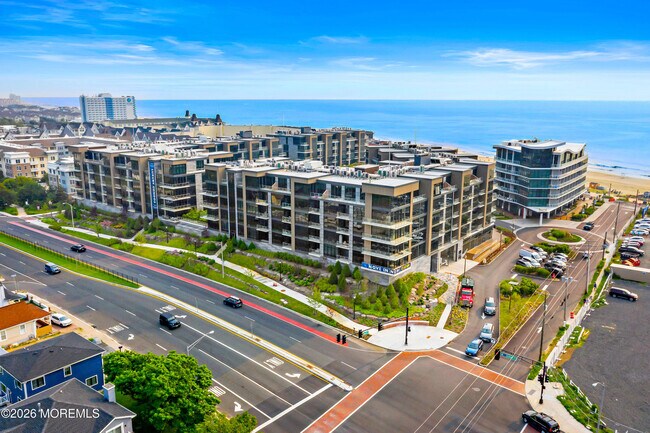 Building Photo - 15 Morris Ave