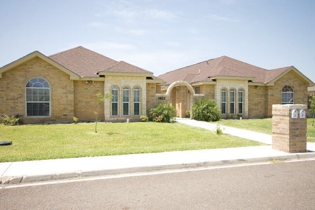Building Photo - The Sands 4plex