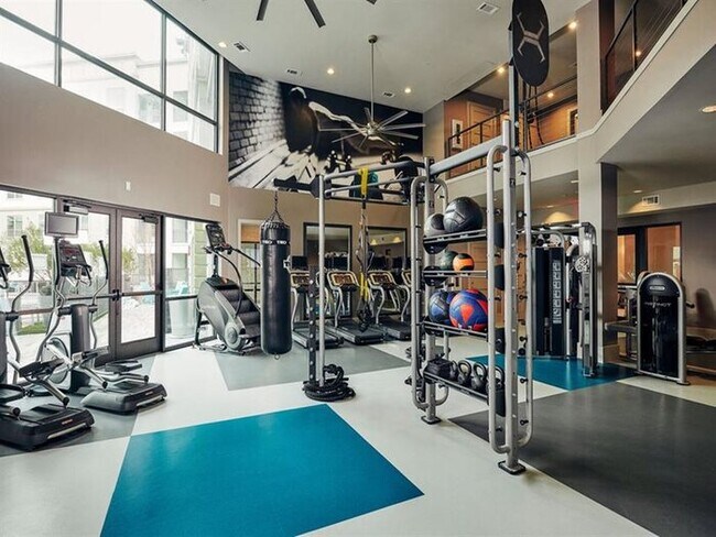 Building Photo - 6688 John Hickman Pkwy