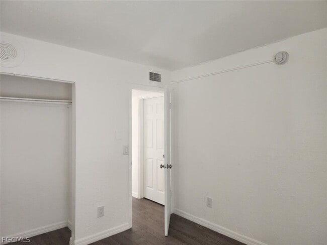 Building Photo - 1919 Lillie St