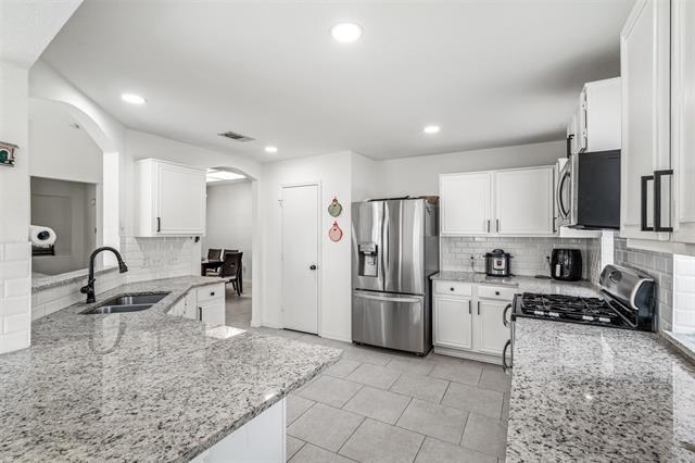 Building Photo - 1011 Ridgecrest Dr