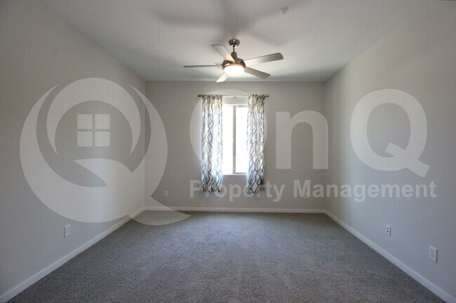Building Photo - 3498 E Ravenswood Dr