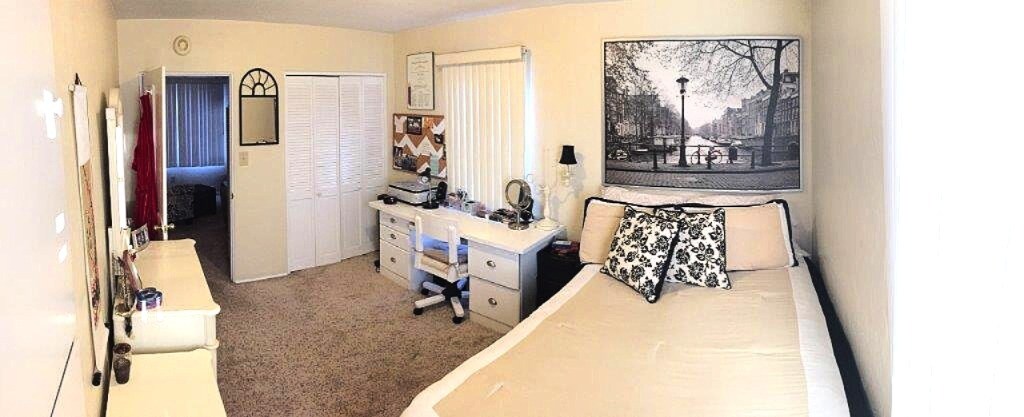 bedroom 2 photo (stock photo, not furnished) - 4226 Wilson Ave