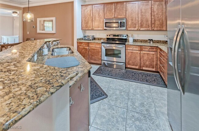 Building Photo - 8949 Malibu St