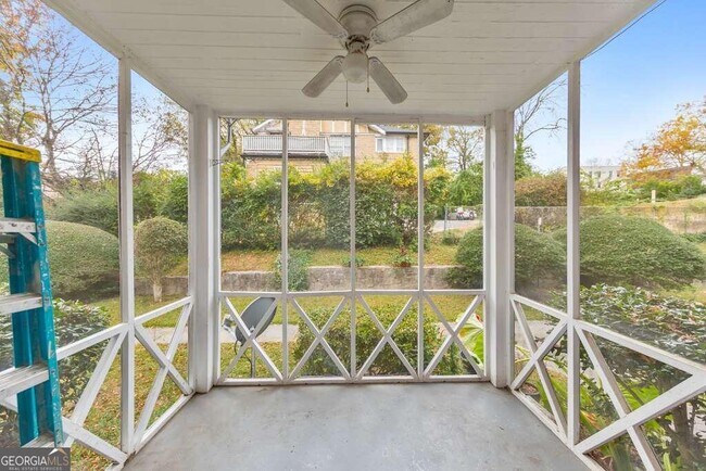 Building Photo - 60 Delmont Dr NE