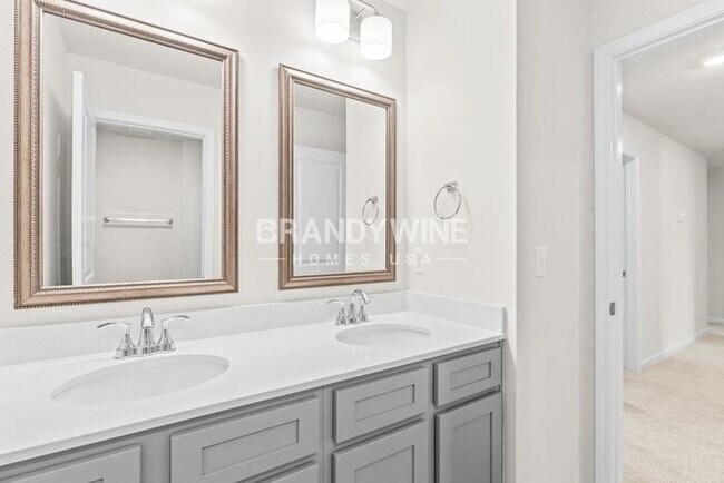 Building Photo - 917 Hayston Wy