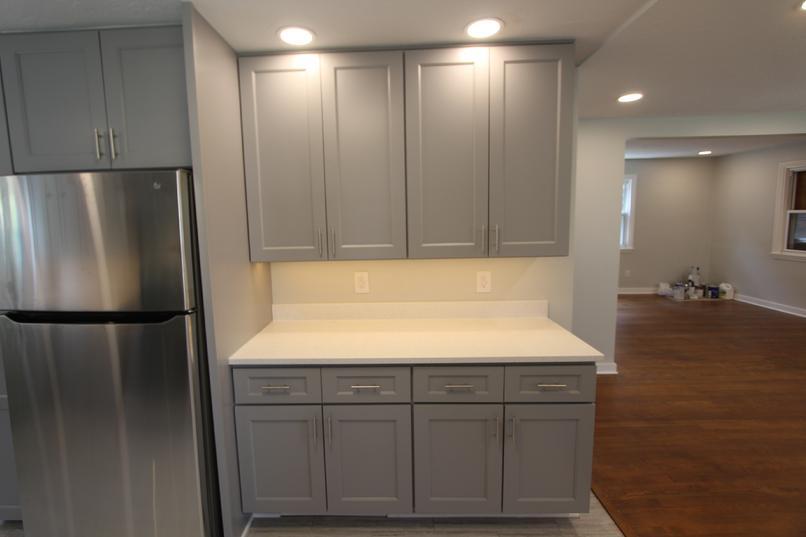 Undercabinet Lighting - 905 Benton Ave