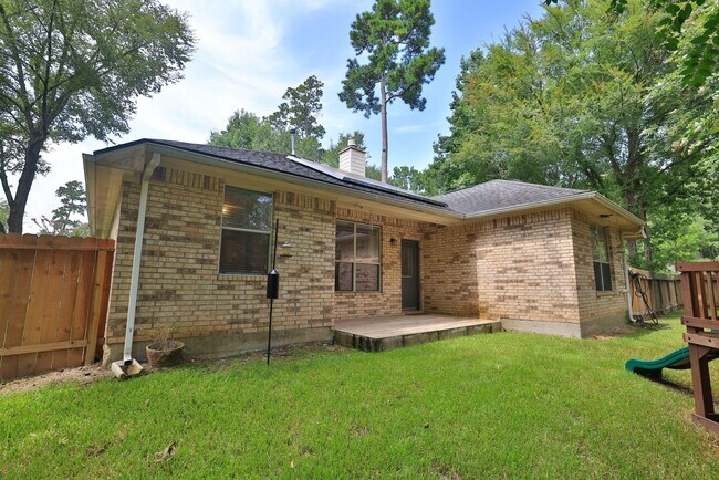 Building Photo - 7 N Regan Mead Cir