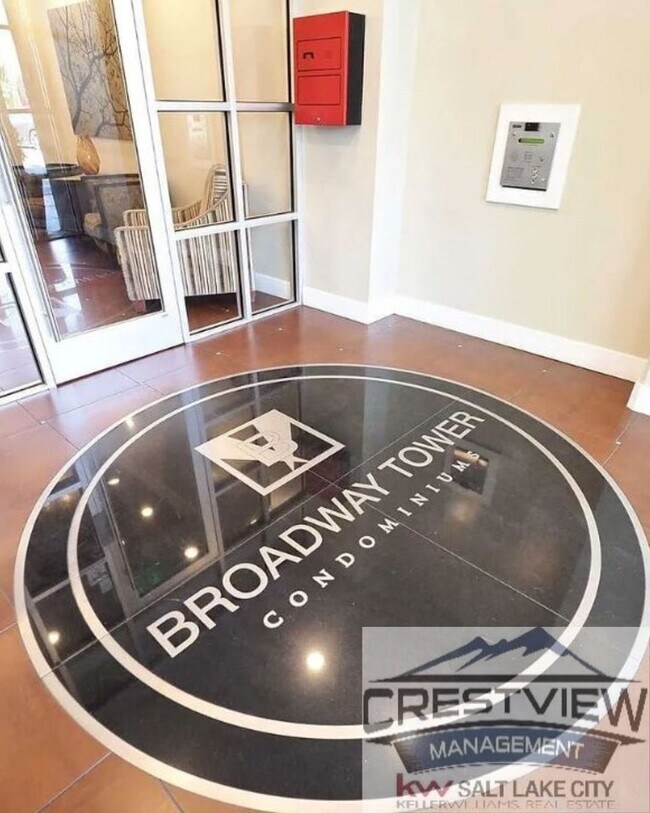 Building Photo - Broadway Condo