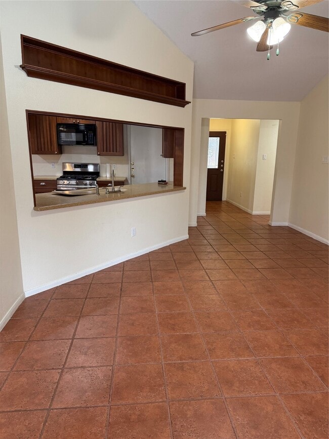 Building Photo - 2314 Clear Ridge Dr