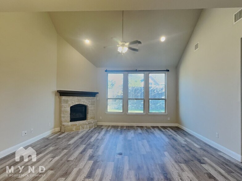 Building Photo - 1424 Bird Cherry Ln