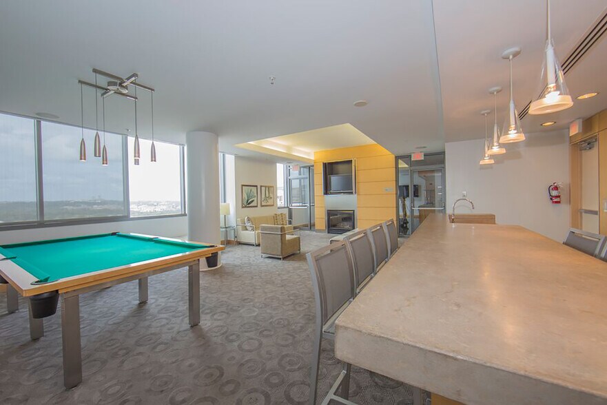 Billiard Room - 2001 15th St North