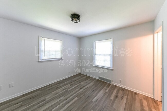 Building Photo - 2964 Werkridge Dr