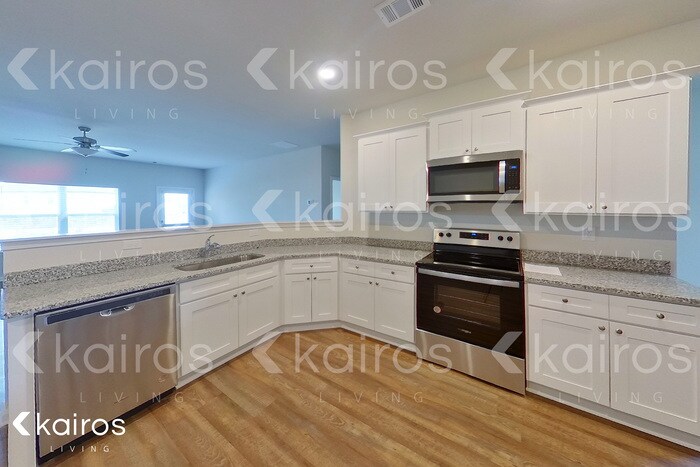 Building Photo - 3494 Bridgewood Dr