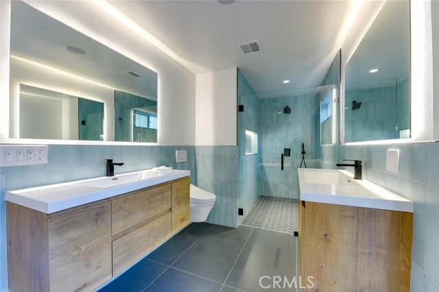 Building Photo - 5137 Campo Rd