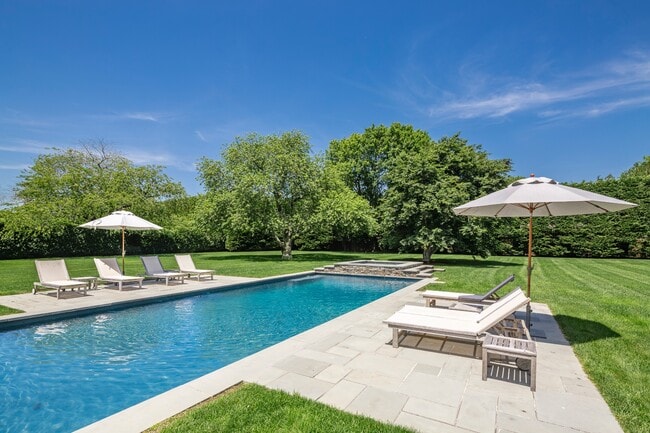 Building Photo - 59 First Neck Lane