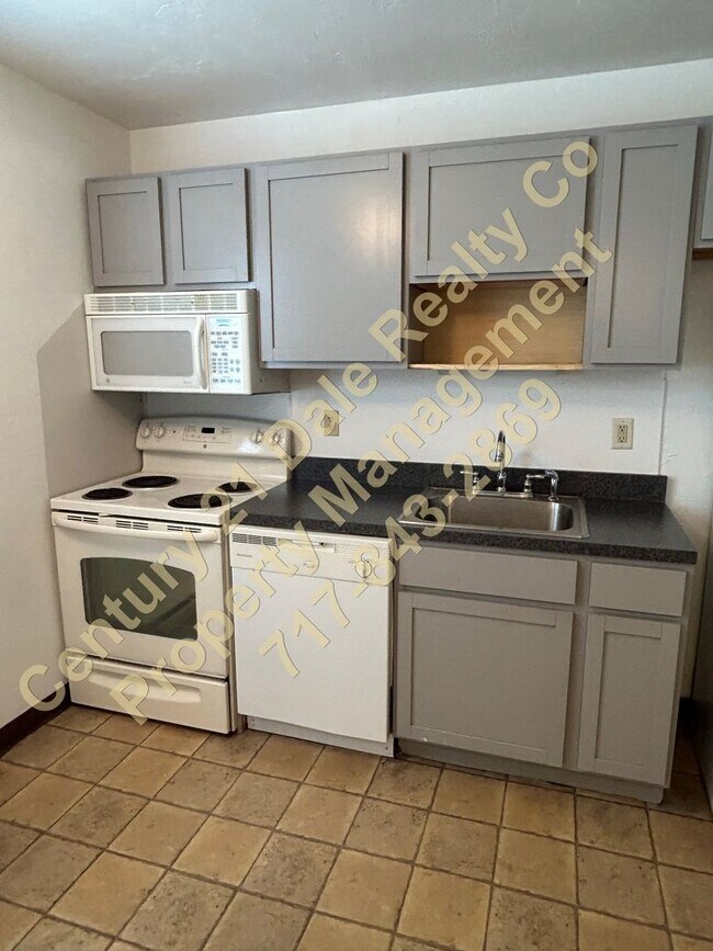 Building Photo - 1759 Baron Dr