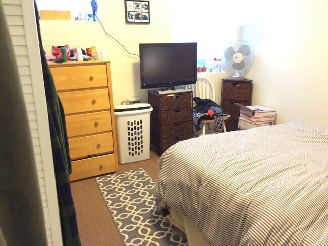 Building Photo - 1 bedroom in Cambridge MA 02138