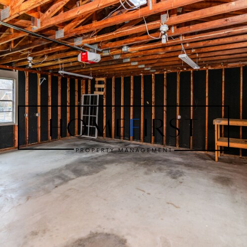 Building Photo - 113 Meadowlark Dr