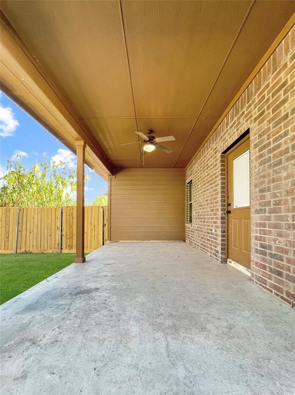 Building Photo - 256 Rosalie Dr