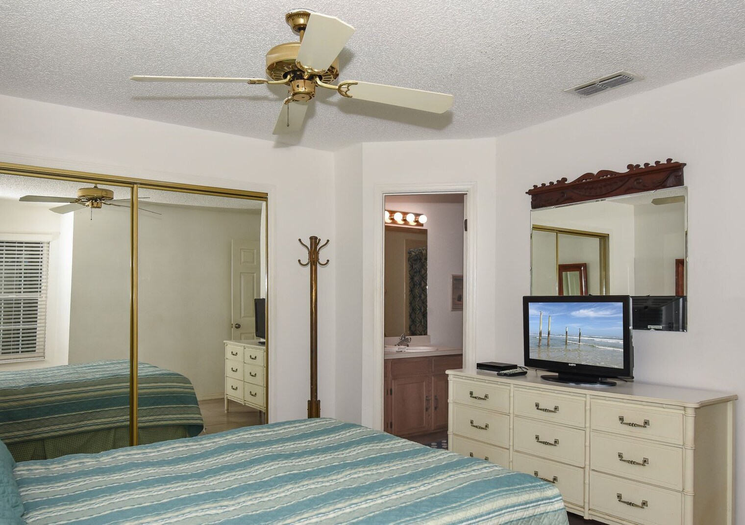 Building Photo - 884 Bay Breeze Wy