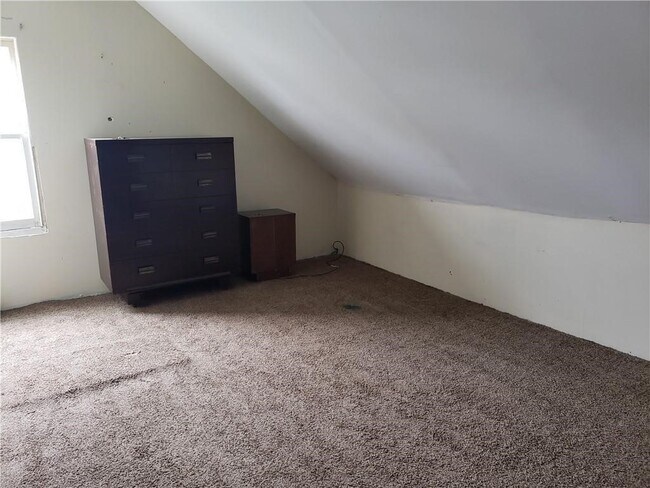 Building Photo - 38 Berkshire St