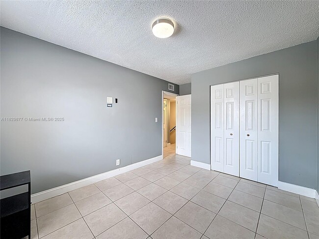 Building Photo - 2686 NW 60th Way