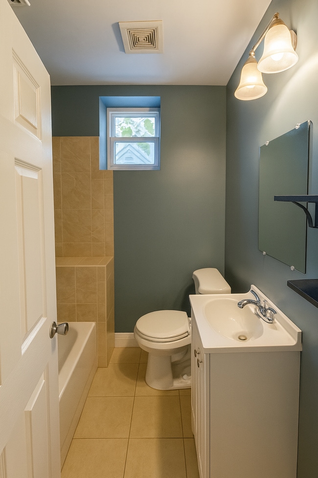 Building Photo - 2115 Sigel St