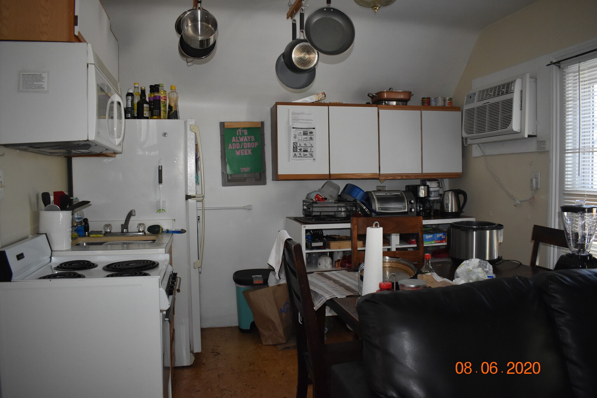 Building Photo - 537 Elizabeth St