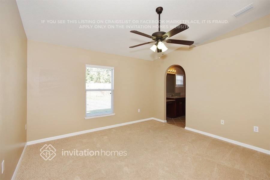Building Photo - 14127 Econ Woods Ln