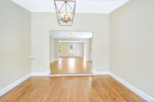 Building Photo - 133 Fiske St