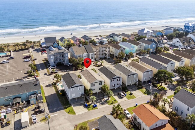 Building Photo - Pier View Paradise-Seasonal Beach House 11...