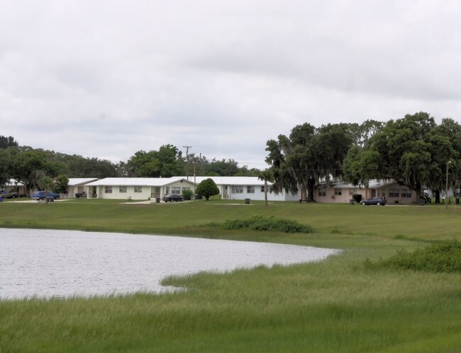 Primary Photo - Lakeside Park II