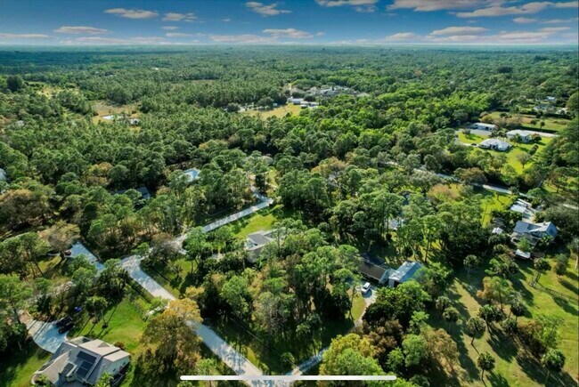 Building Photo - 11405 175th Rd N