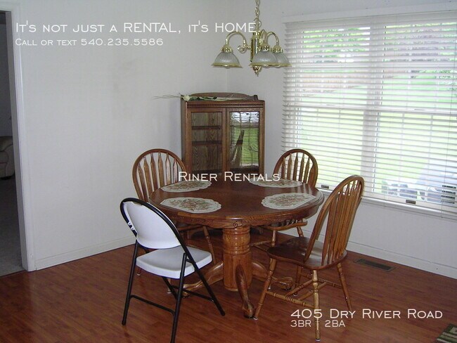 Building Photo - 405 Dry River Rd