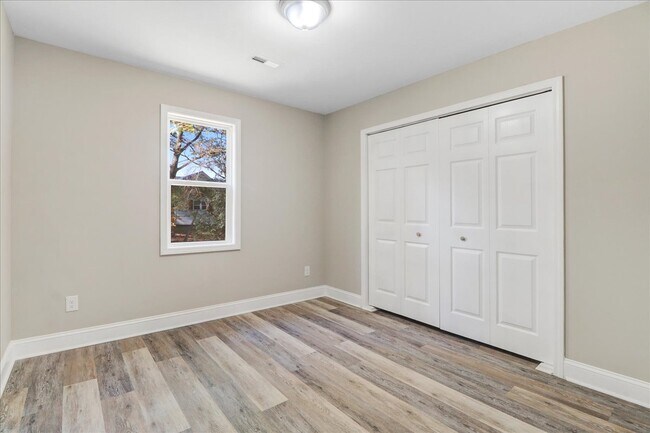 Building Photo - 1211 North St