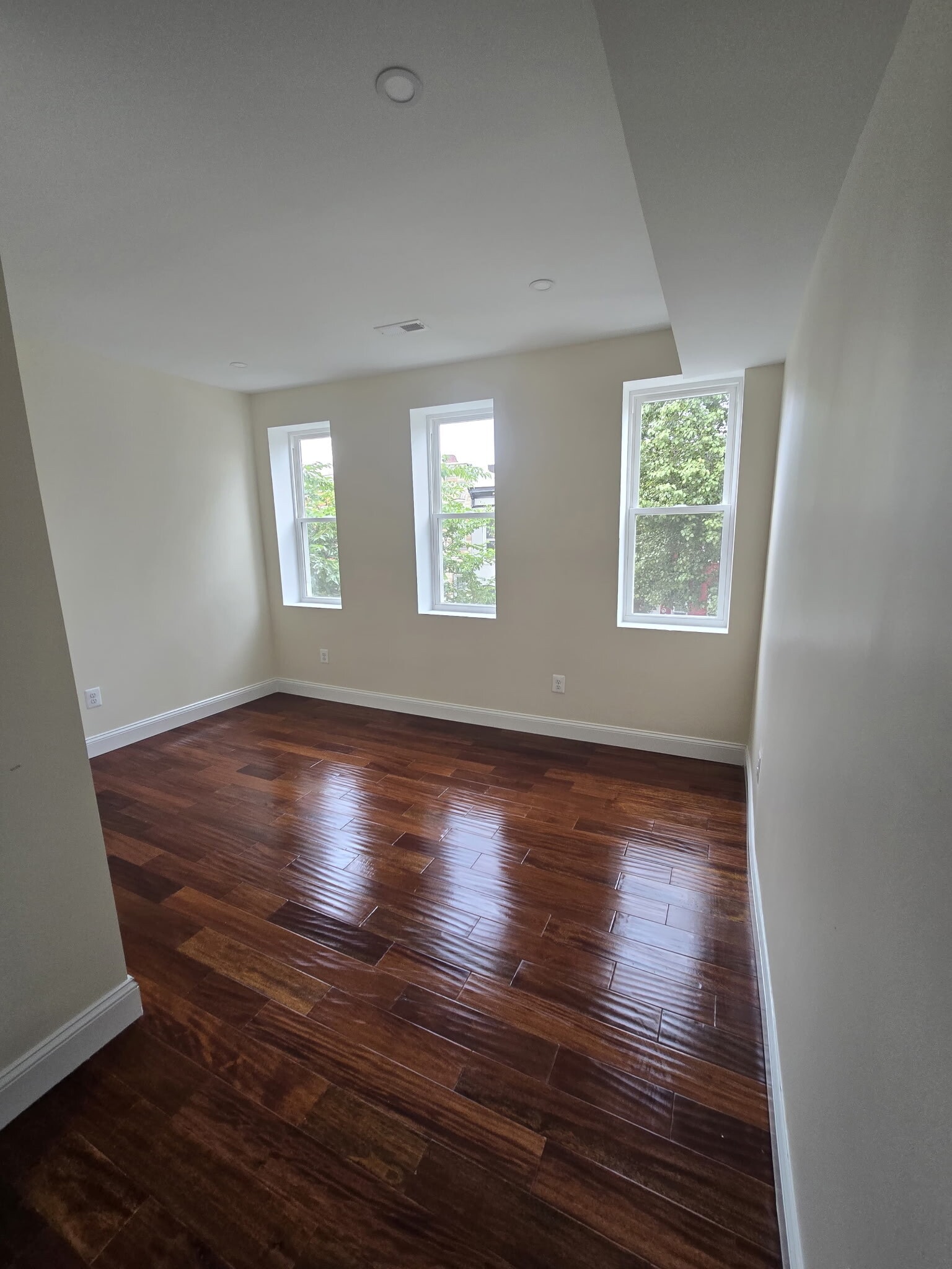 Building Photo - 1804 Druid Hill Ave
