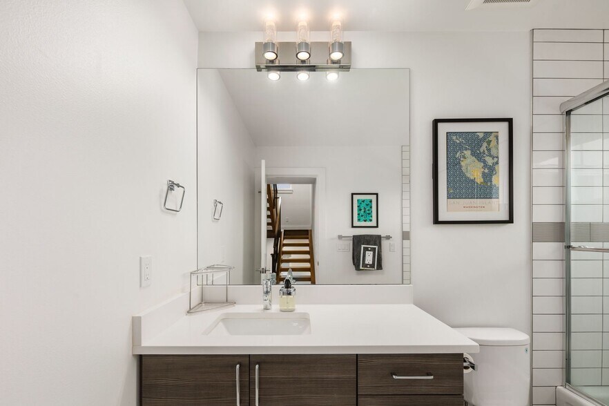 Building Photo - 4726 S Juneau St