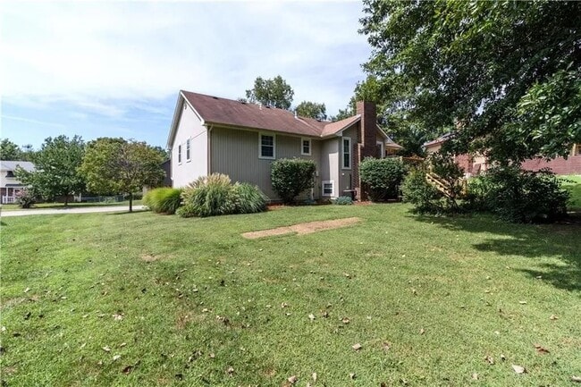 Building Photo - 1235 Cheatham Ct