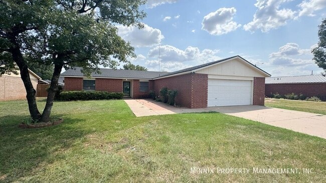 Building Photo - 2411 93rd Pl