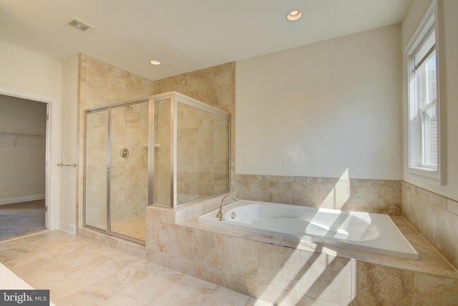Building Photo - 23685 Kilkerran Dr