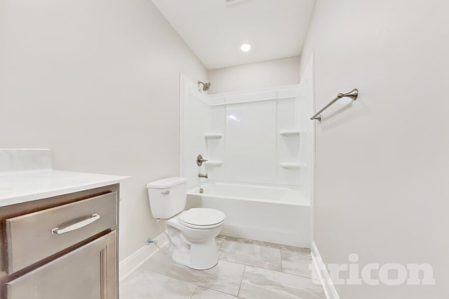Building Photo - 1093 Whitney Dr
