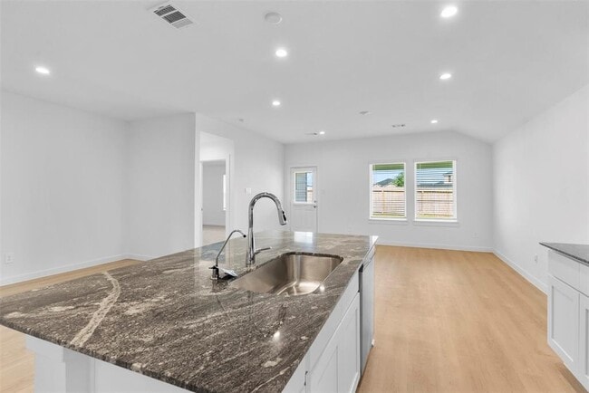 Building Photo - 8530 Sandy Coral Ln