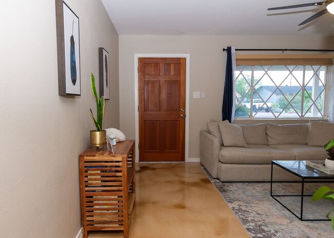 Building Photo - Charming 3BR House in Scottsdale