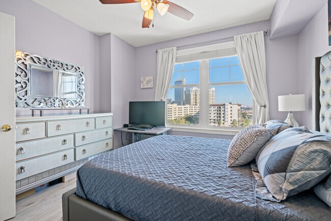 Building Photo - 345 Bayshore Blvd