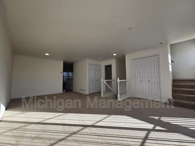 Building Photo - 2740 Barclay Way